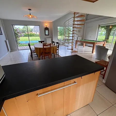 Vila Superbe Maison 200 Metres 11 Pers *