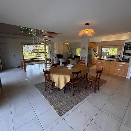 Superbe Maison 200 Metres 11 Pers Vila Mesquer